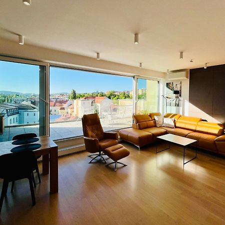 Brno City Center Apartment With Parking And A Big Terrace Buitenkant foto